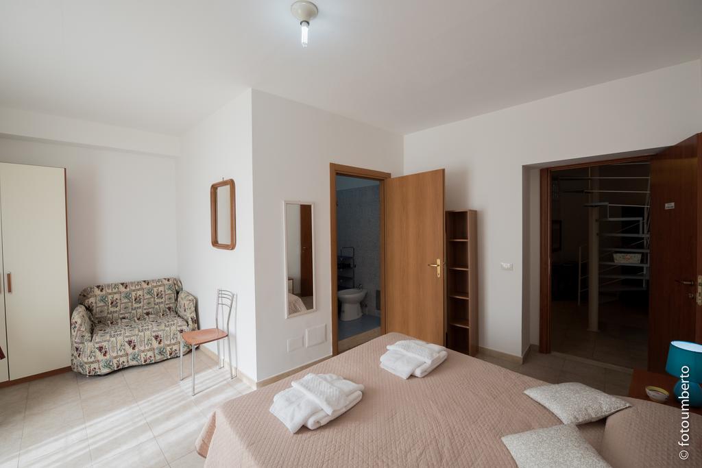 La Rosa Antica Bed & Breakfast Caltagirone Ngoại thất bức ảnh